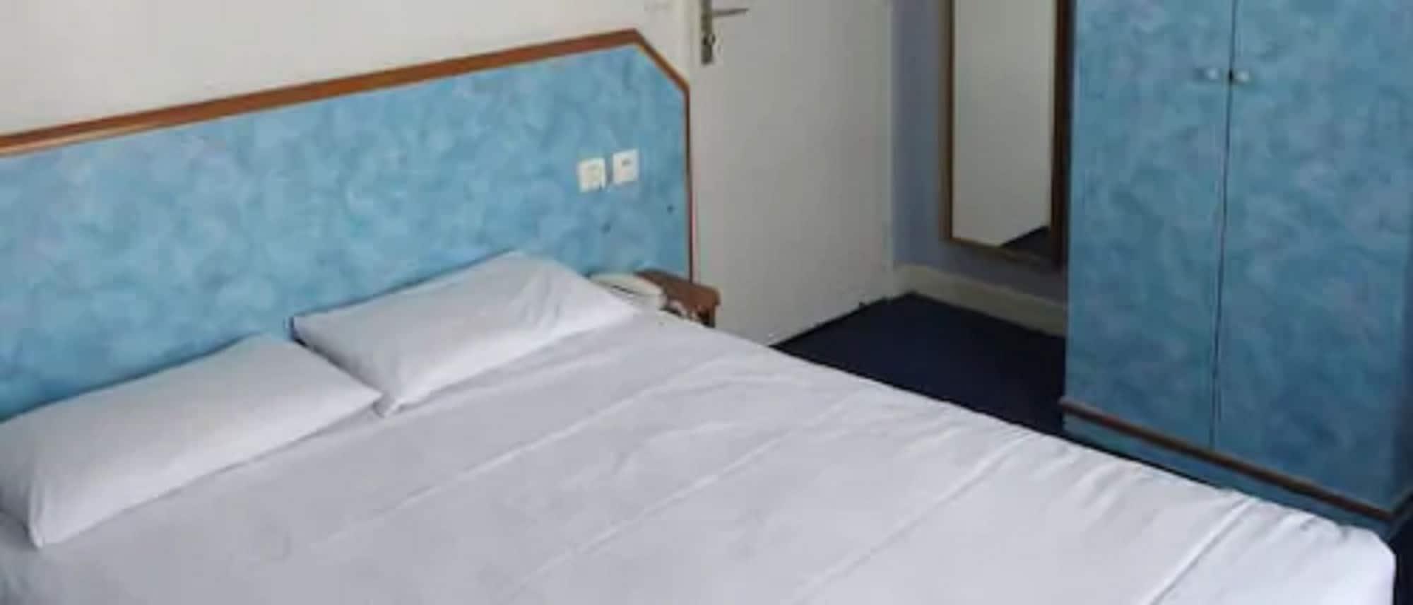 Hotel Royal Mansart Paris Ngoại thất bức ảnh